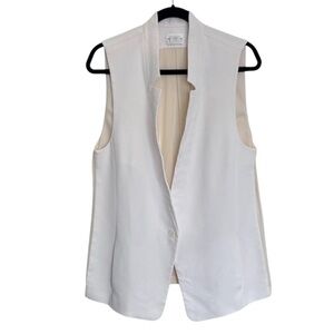 Club Monaco White Vest with a Pleated Cream Silk Back Size M